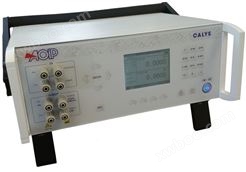 CALYS 1500 的实验室电子校准器双输入温度计